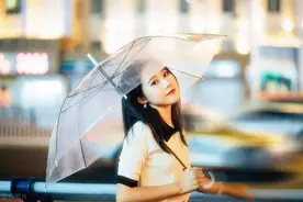 和中年女人相处，她允许你接触这些身体部位，多半是喜欢你图片