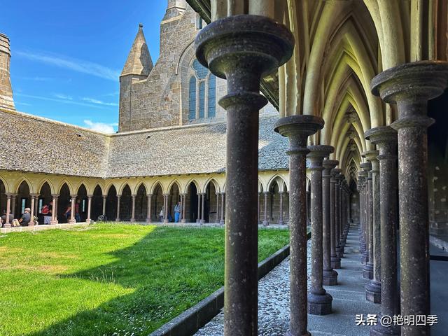 欧游杂记（10）‖ 自驾从巴黎去圣米歇尔山，遇见那份超然物外的美