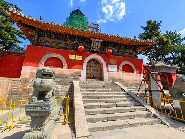 山西旅游：四大佛教名山之一五台山行（图）