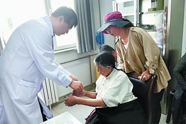 中国将迎来前所未有的死亡高峰，专家给出答案：是这些因素导致的