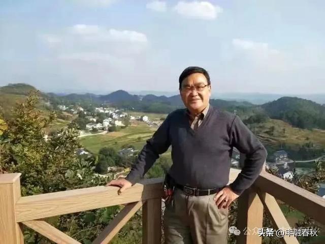 登顶金鼎山｜余泽江