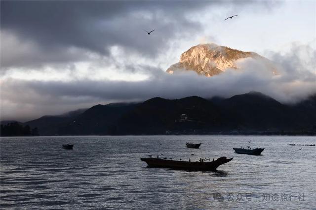 一年中最后一场华丽的秋色，鹤庆泸沽湖休闲5天游！11月底出发