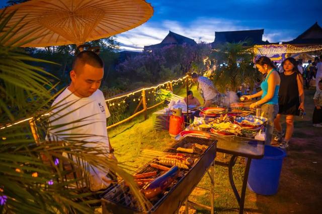 达州渠县文峰山夏夜模式已上线，承包你的整个夏日快乐！