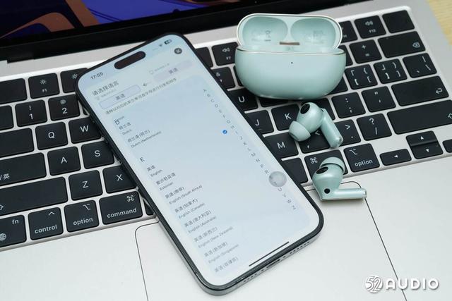 AI耳机横扫海外市场！能翻译会唠嗑，已成“销量密码”