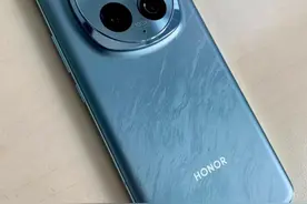 端侧 AI 加持、功能大满贯：荣耀Magic6 Pro 上手体验图片