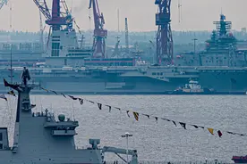 长兴岛舰艇挤不下？12艘10万吨同时建造，实力相当于半个英国海军图片