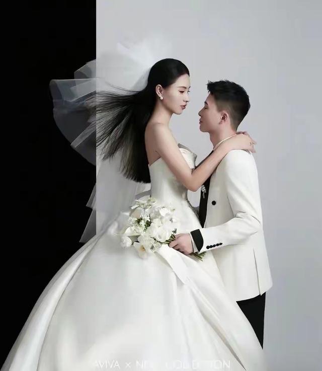 湖南一对新人婚礼前相继去世，堂姐曝原因	，有三家早餐店、开奔驰