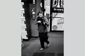 残忍枪声击碎“美国最安全的州”图片