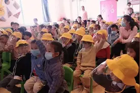 “活下去很重要”，幼儿园关停潮下，幼师们纷纷转行开始自救图片