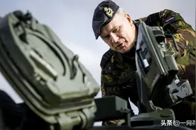 荷兰军队将加快部署准备战争图片