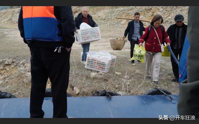 公交船游三峡，最有烟火气的游玩攻略