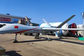 这是要卷死国外？盘点航展能够携带空射高超音速导弹的四款无人机图片