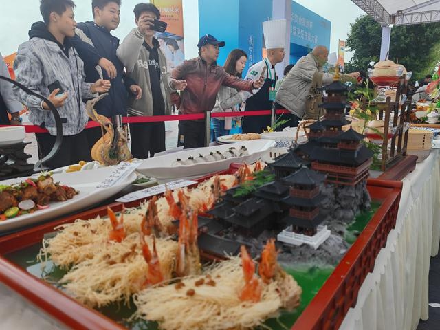 乐山最近很“洋盘”！亮眼活动扎堆来，全球目光聚焦这座城！