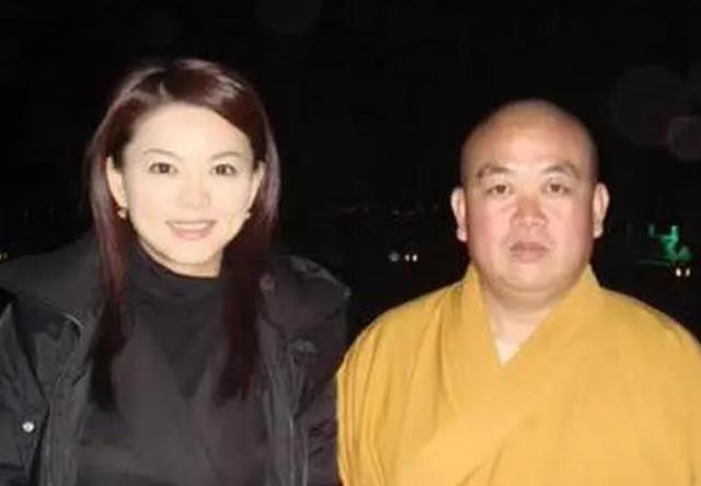 释永信被查第8天，恶心一幕出现，王诗龄受牵连，评论区不堪入目
