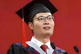 北大博士王永强：赴美20年拒绝探望重病母亲，不孝子背后满含心酸图片