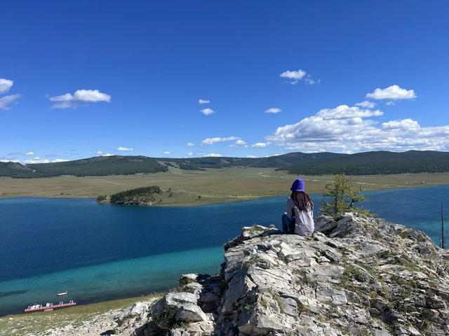 一线访谈丨这届年轻人，为何负债旅行？