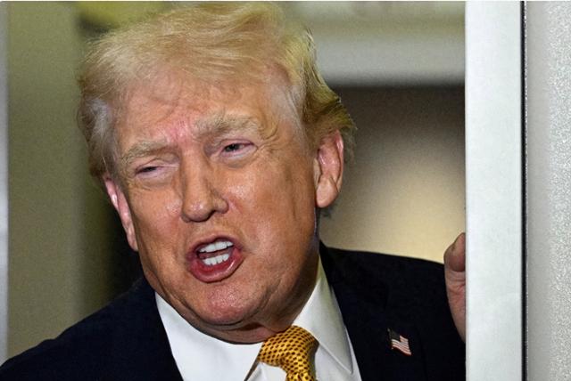 联合国管不了，特朗普在空军一号紧急表态：中国有对付我们的手段