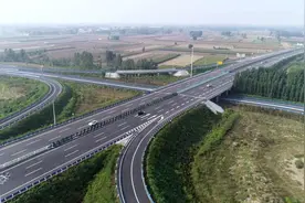 什么叫做战备高速？一旦发生战争秒变军用机场，全国仅有几条图片