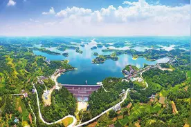 作为邻省的四川和甘肃，去过两地才知道，原来差距已经这么大了图片