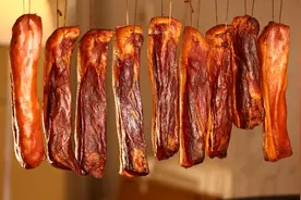 冻久了的腊肉、香肠不能吃，容易致癌？是真的吗？告诉你答案图片