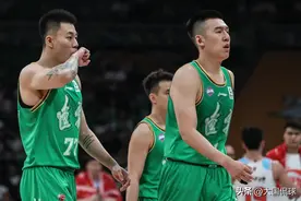 封禁半年！调侃张镇麟传球给妈妈惹祸！新疆男篮解说道歉认罚图片