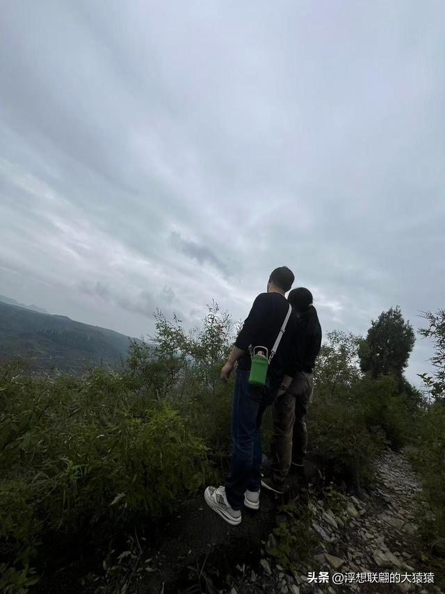 蒙阴七十二崮之一的瞭阳崮，不仅有壮丽风光，还曾有过血雨腥风