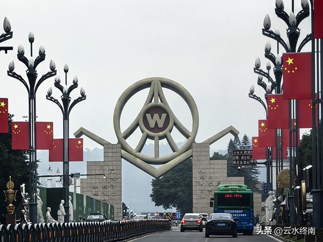 如果说它是四川的“母亲河”，就是因为它成就了“天府之国”？