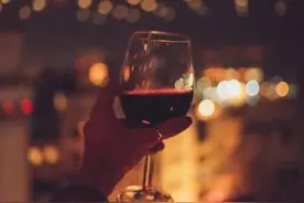 女生一定不要一个人独自出去喝酒，这是为什么？图片