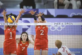 中国女排2-3土耳其！球员评分：3人满分，3人及格，朱婷非常无奈图片