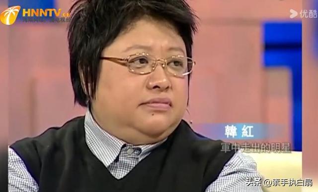 表面是演员，实际军衔却高到吓人，这6位明星个个深藏不露