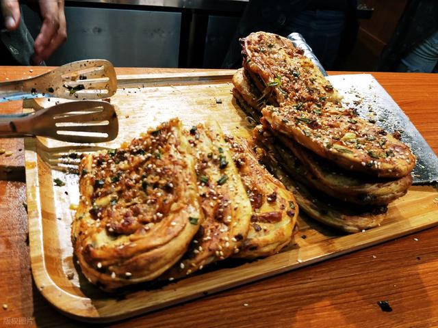 原来海边城市可以这么安静！福州：满城榕树下，藏着最真实的闽都