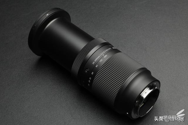 20mm起步的一镜走天下镜头 适马20-200mm F3.5-6.3 DG | C评测
