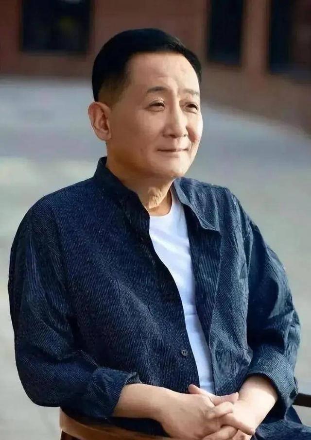 演员梁天：大哥去世后看清英达，不参加妹妹婚礼，对不起宋丹丹。