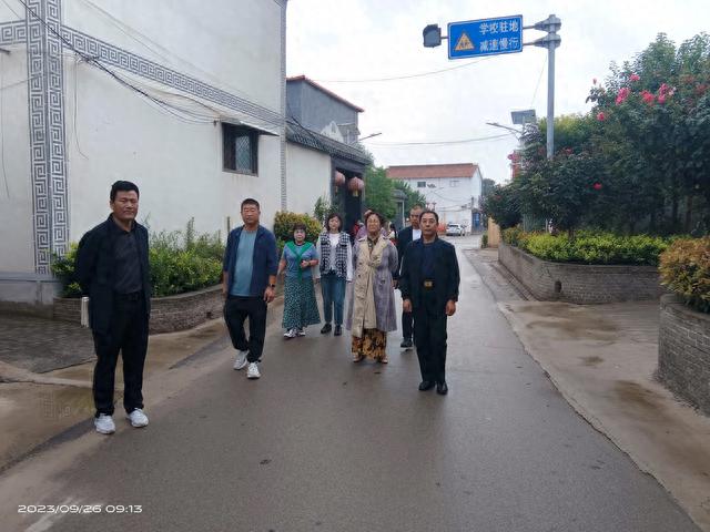 “文化中国行 ”传承红色 欢度双节 刘金享同优秀企业家一行走进郓城