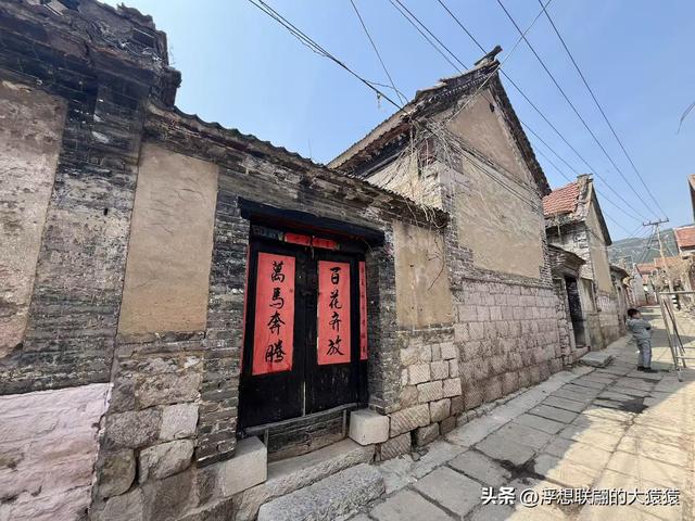 博山石马乡的中石马，留有众多古宅和古庙、古槐