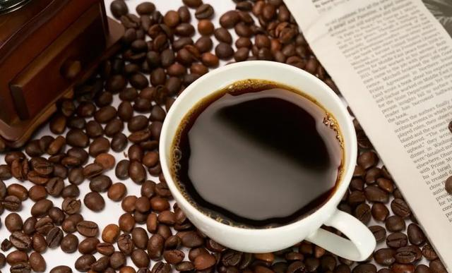 入冬后，逼自己瘦下来的6个法子：3坚持	，3戒断，体重轻松掉！