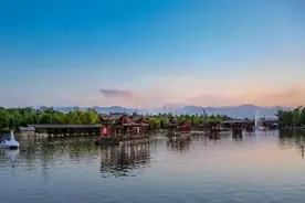 夺回曾经的阵地！木森重回周至水街。图片