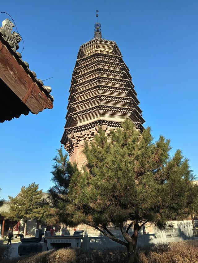 浑源寻禅记：穿越永安、圆觉两寺，触摸七百年前的梵音与华彩