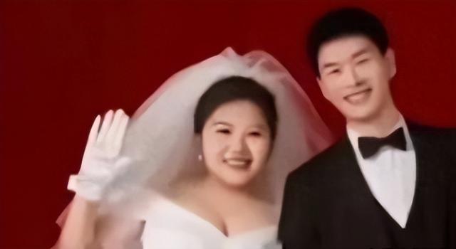 新郎被逼跳江后续，知情人曝原因，女方坐地起价，200000仍不满足