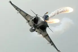 血饮：龙族战鹰升维破局，印版911遭重挫，背后是何战略博弈？图片