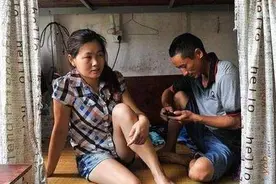 家族丑闻：公公与儿媳的私情被曝光，家族如何自处？图片