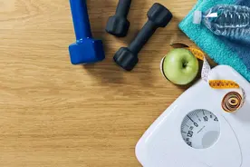 看一个人胖不胖 除了BMI 这两个指标也不能忽略→图片