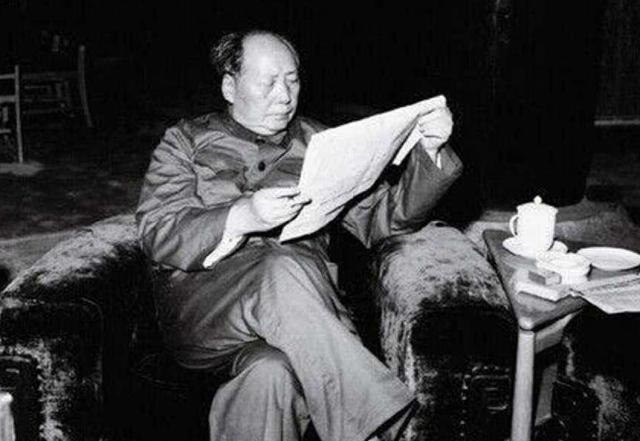 如果毛岸英不牺牲，毛主席会不会让他接班？历史早就给出了答案