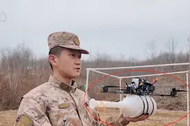 解放军光纤无人机曝光，借鉴俄军实战经验，实现超远距离致命一击图片