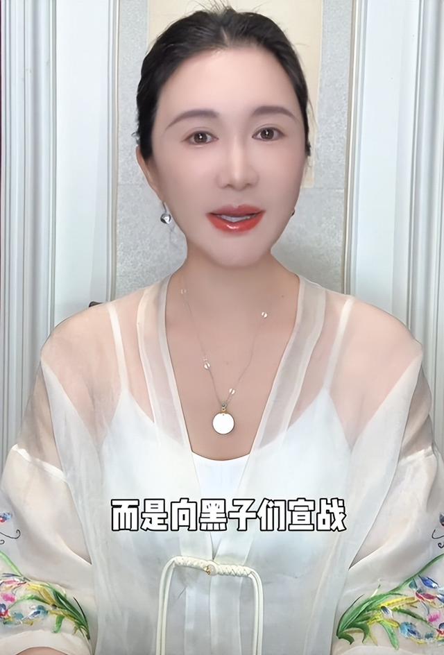 贪财好色、风流成性，这4位“老艺术家”，如今的下场怪不了别人