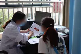 怀孕后，胎儿是否发育正常？三个表现已经明确“告诉”孕妈了图片