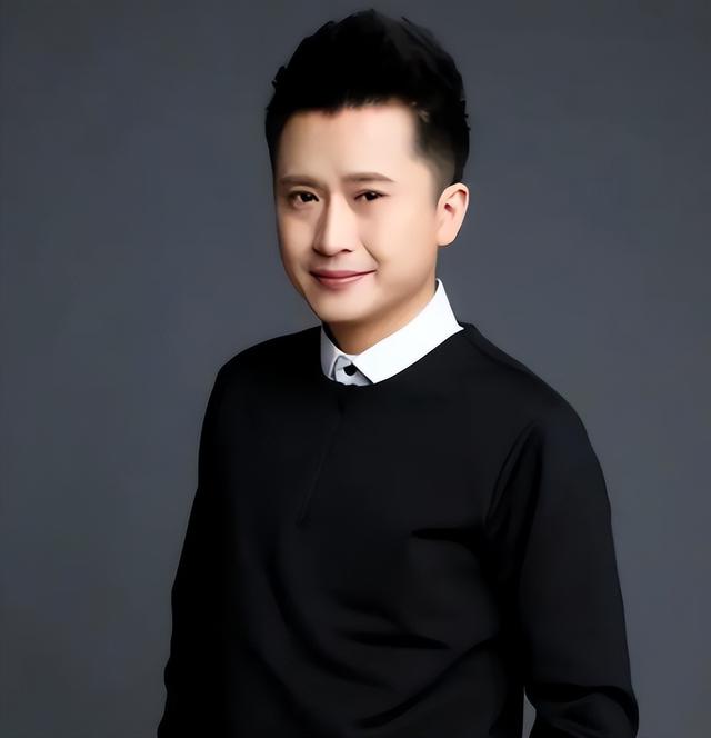 张蕾担心的事发生，杨帆患绝症传闻真相大白，白岩松一个字没说错