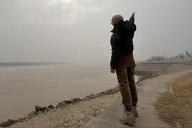 钻完两千年前的汉代古墓，再去垛石购买正宗鲜驴肉（济阳游记）图片