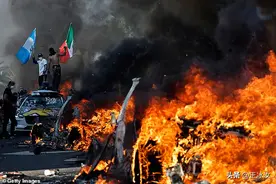 洛杉矶沦为战场：移民突袭引发连日暴乱，军队待命局势全面升级图片