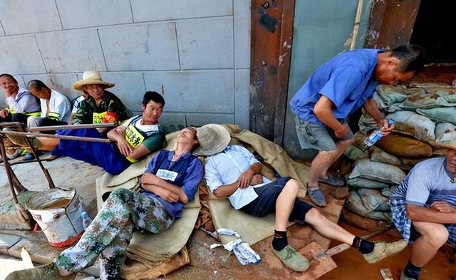 9月1日起强制缴纳社保？人民日报紧急辟谣，原来大家都理解错了！